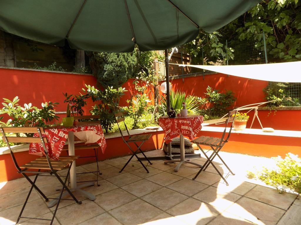 B&B Il Giardino Delle Camelie Palestrina Exteriör bild